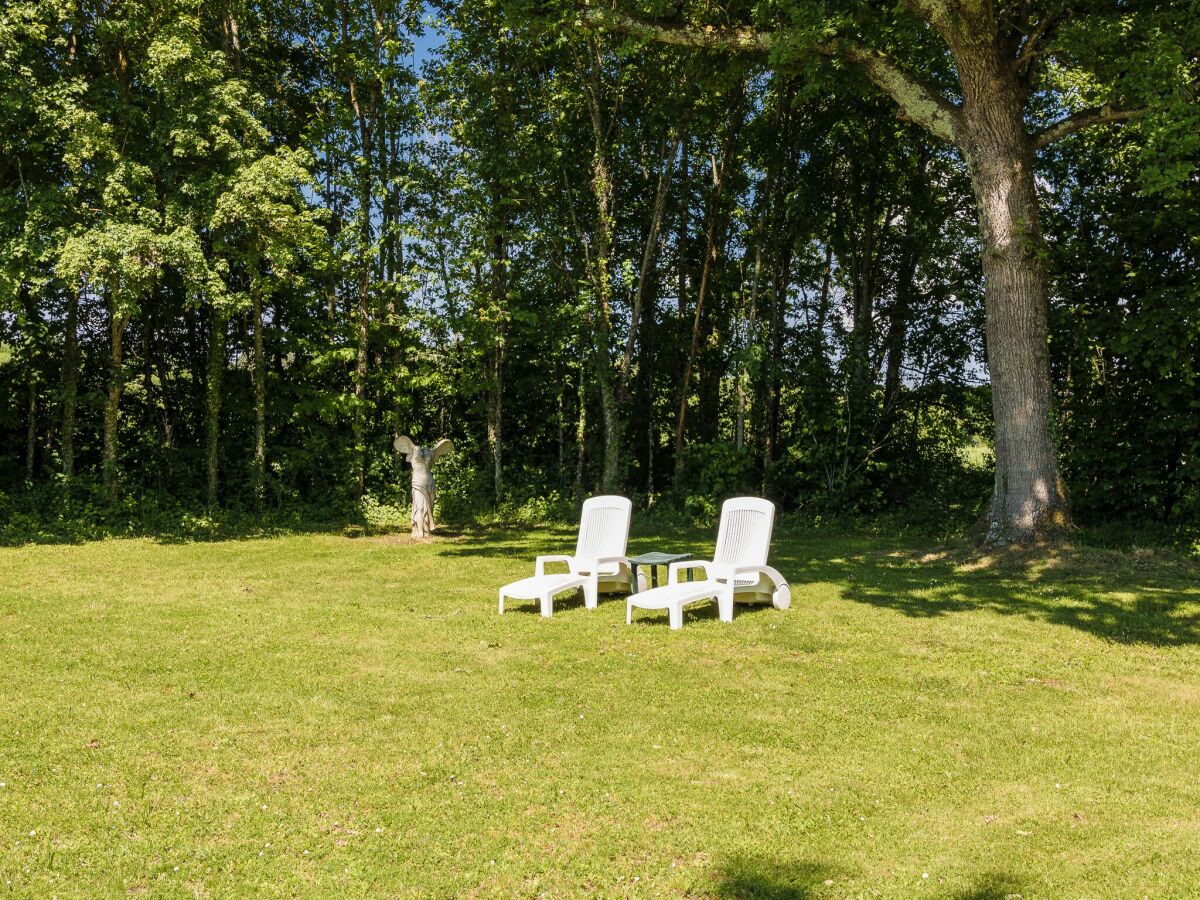 Cottage Auriac-du-Périgord Außenaufnahme 13