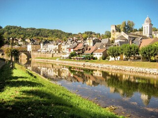 Vakantiehuisje Auriac-du-Périgord Omgeving 32