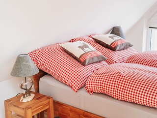 Unter dem Dach juchhe...