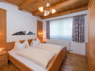 Bedroom with mountain view...