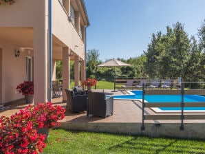 Appartamento per vacanze Villa con piscina - Tinjan - image1