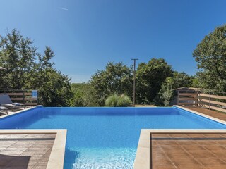 Appartamento per vacanze Tinjan Registrazione all'aperto 3