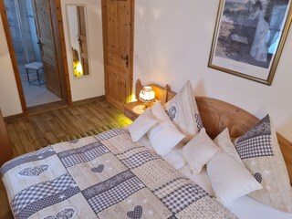 Schlafzimmer im "Enzian"