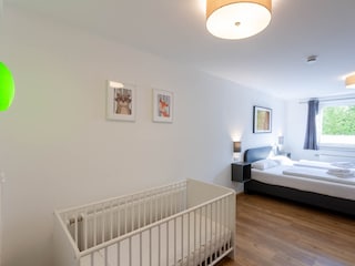 Schlafzimmer 9