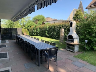 Terrasse mit Grill