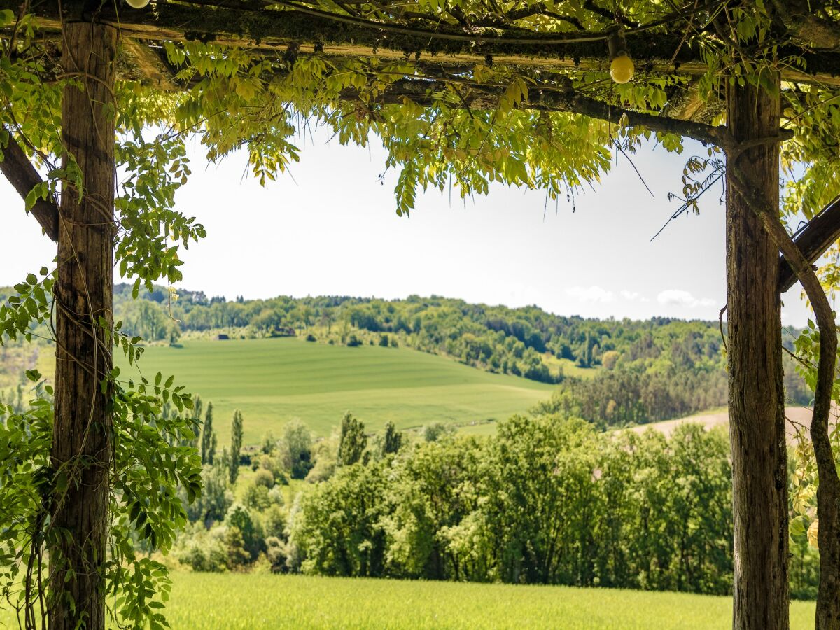 Bauernhof Auriac-du-Périgord Außenaufnahme 11