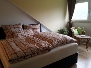 Schlafzimmer1