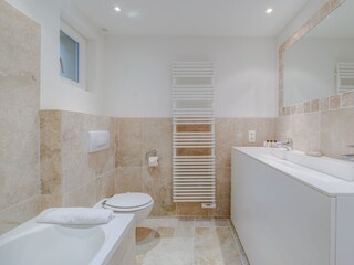 Bathroom 4