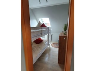 Zimmer für Kinder, oben ab 6 Jahre