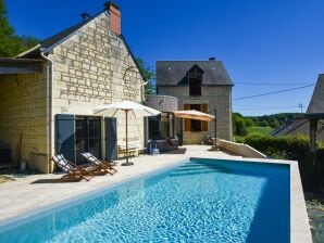 Gîte Magnifique maison restaurée près de Thizay avec piscine privee - Cinais - image1