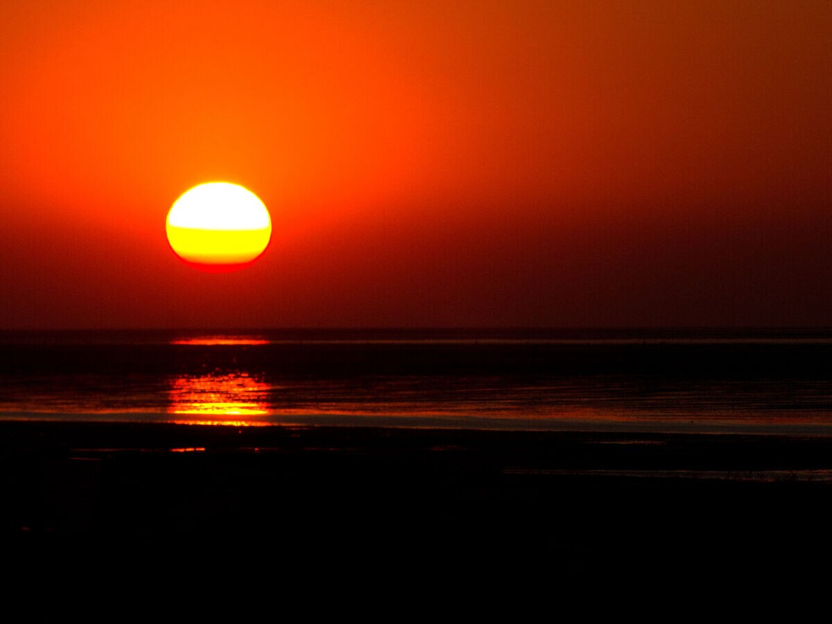 ...Sonnenuntergang am Strand...