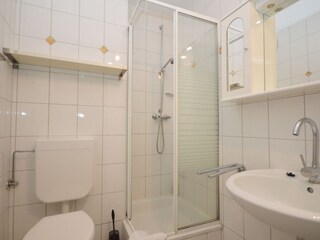 ... mit Dusche