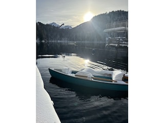 Der Freibergsee lädt im Sommer zum Baden und Rudern ein