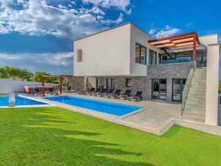Villa Pula Buitenaudio-opname 4