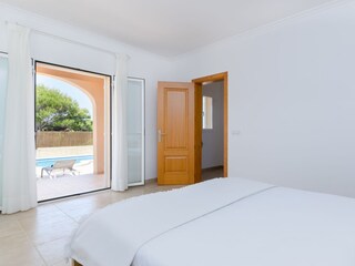 Villa Colonia de Sant Pere Caratteristiche 39