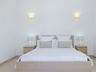 Villa Colonia de Sant Pere Caratteristiche 42