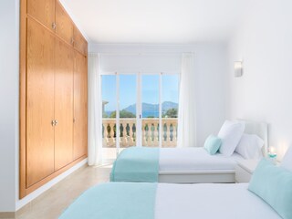 Villa Colonia de Sant Pere Caratteristiche 47