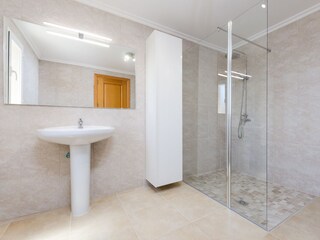 Villa Colonia de Sant Pere Caratteristiche 56