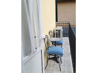 Kleiner Balkon  gegenüber der Kirche