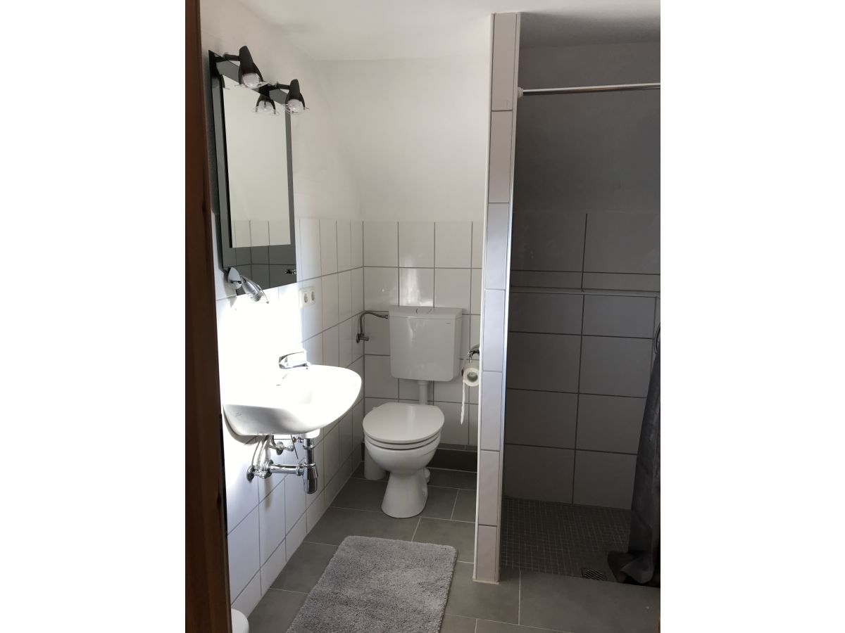 Duschbad mit zusätzlichem WC