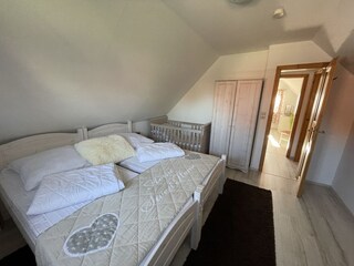 Schlafzimmer OG rechts