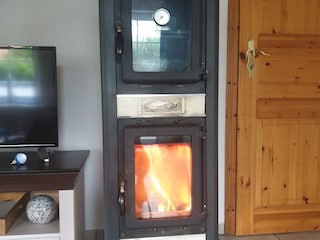 Kaminofen im Wohnzimmer