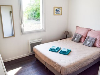 Schlafzimmer 2 mit Doppelbett