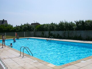 Schwimmbad im Park