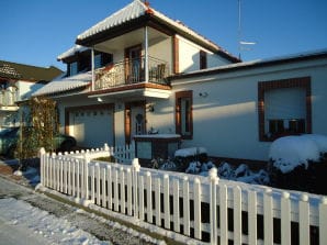 Holiday apartment Course of treatment in Franzensbad - Františkovy Lázne - image1