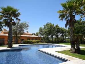 Apartment Komfortable Wohnung in Castell d'Aro mit Terrasse - Platja d'Aro - image1