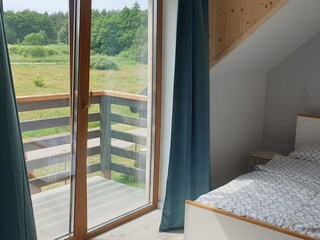 Schlafzimmer mit Doppelbett