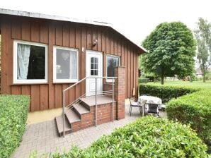 Gemütlicher Bungalow nahe Insel Poel mit Garten - Weitendorf - image1