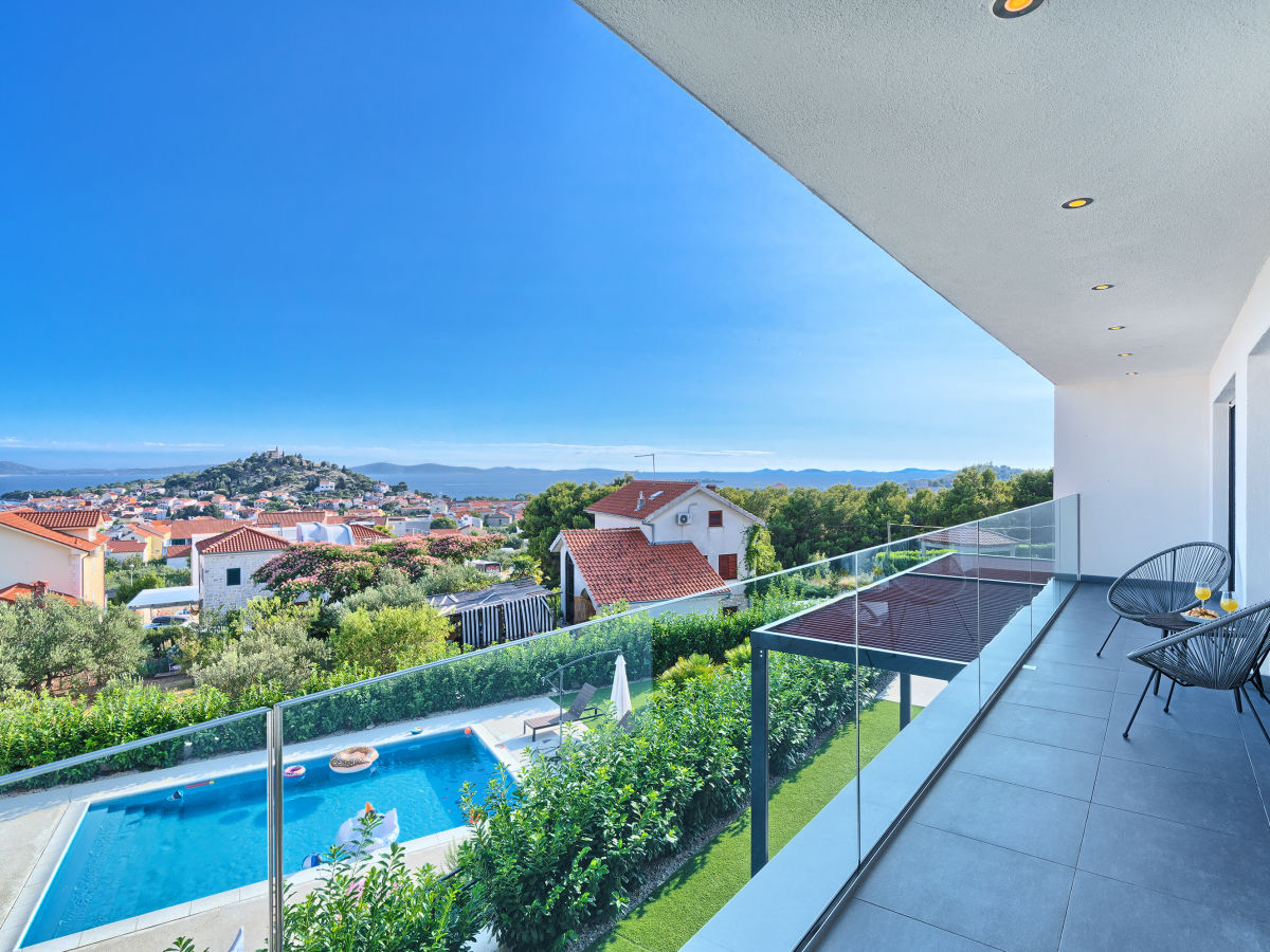 Balkon mit Meerblick