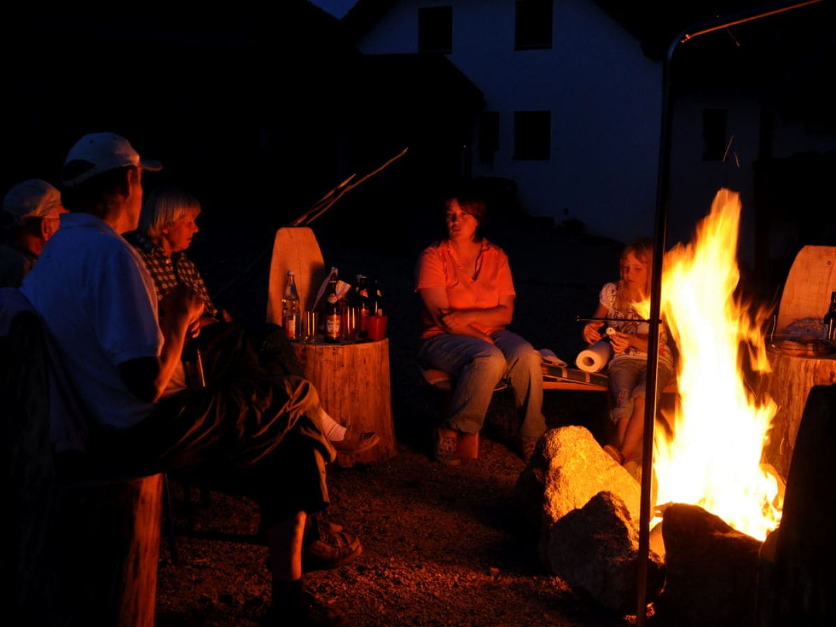 gemütliches Lagerfeuer