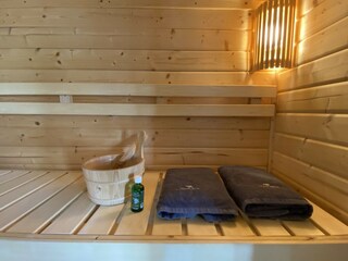 Sauna im Gartenhaus am See