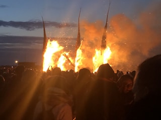 Osterfeuer am Strand