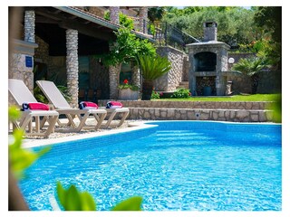 Villa Dobrinj Outdoor Recording 2