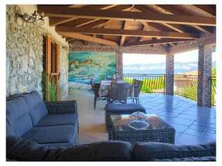 Villa Magdalea mit Pool & Meerblick