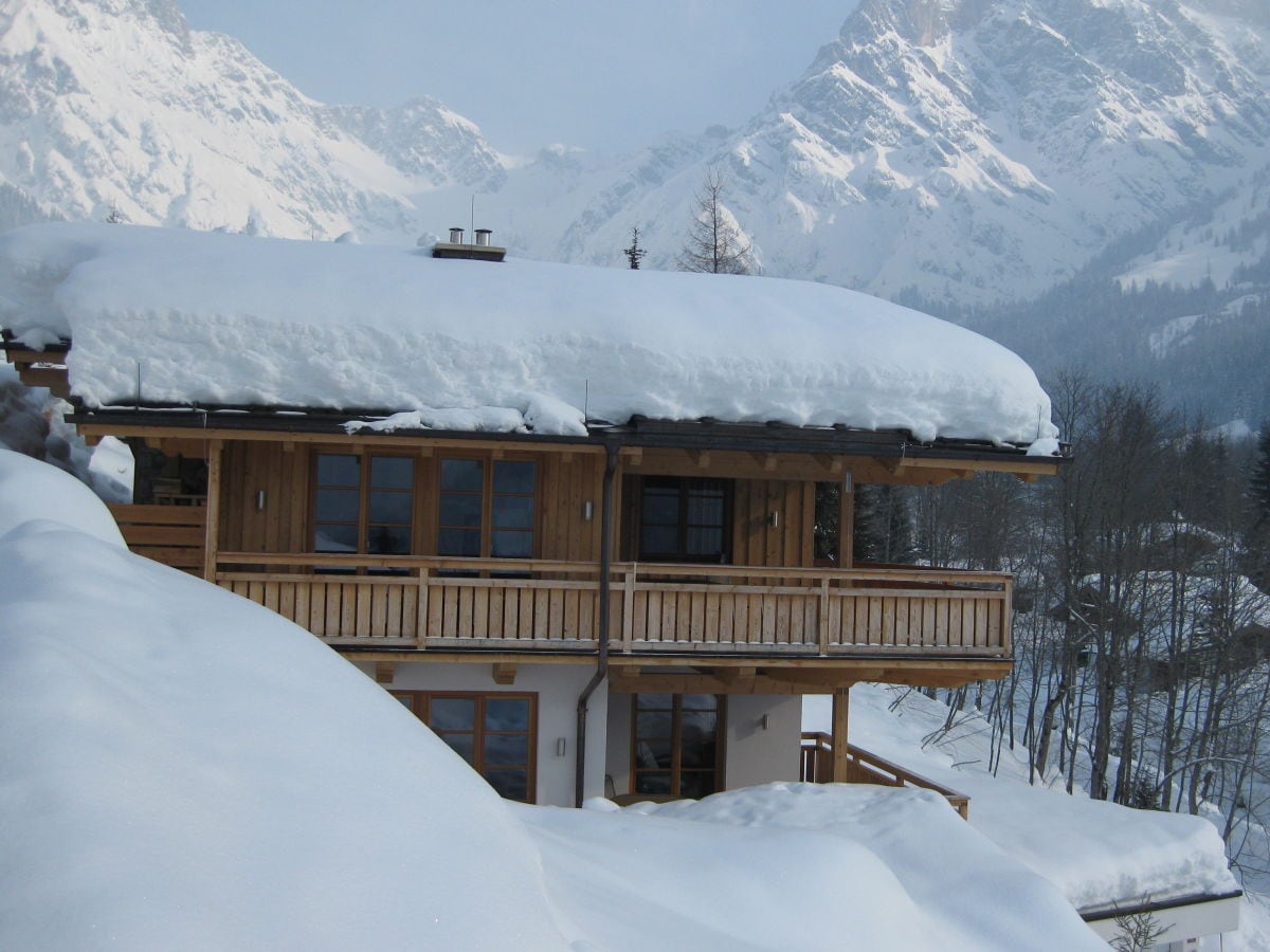 Chalet Sonnbichl_eingeschneit