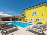 Villa Porec Buitenaudio-opname 1