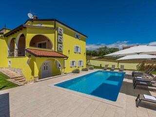 Villa Porec Buitenaudio-opname 2