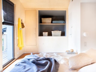 2. Schlafzimmer mit Doppelbett