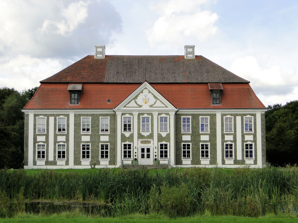 Gutshaus Rumpshagen mit Glasputz