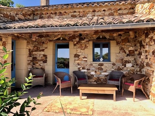 Terrasse vor Salon und Zimmer Nr.1