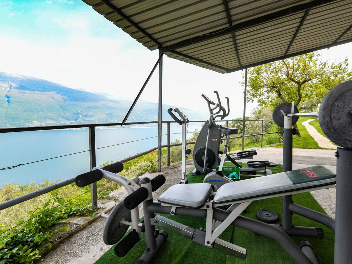 Gym mit Seeblick