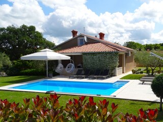 Maison de vacances Sveti Lovrec Enregistrement extérieur 14