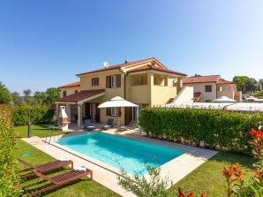 Villa Aurora-Marisol with pool, beach 150 m - Pula - image1