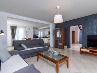 Villa Galižana Características 11