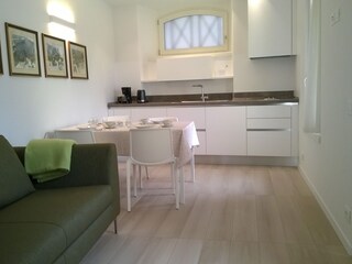 LIVINGROOM WITH KITCHEN