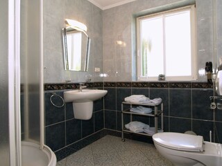 Holiday apartment Kühlungsborn-Ost Bathroom 10